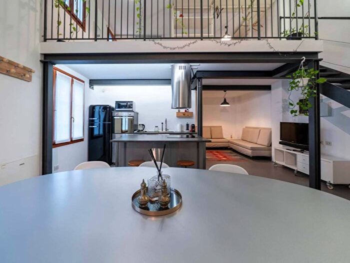 Appartamento bilocale in affitto in Via Magolfa, Navigli Darsena, Milano