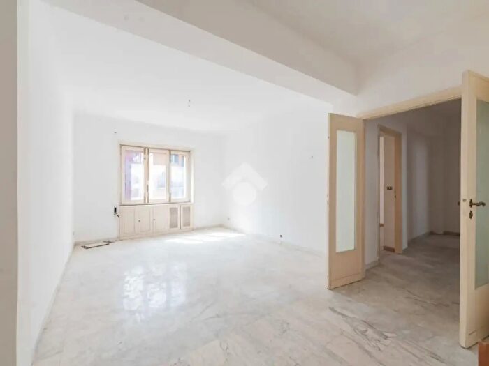 Appartamento quadrilocale in vendita in Viale Libia, Roma