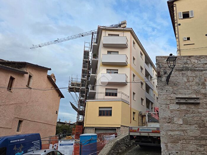 Appartamento trilocale in vendita in Via Giuseppe Parini, Ascoli Piceno