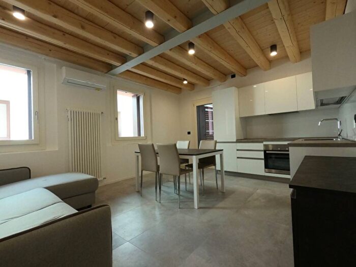 Appartamento bilocale in affitto in Via Francesco Maria Preti, Castelfranco Veneto