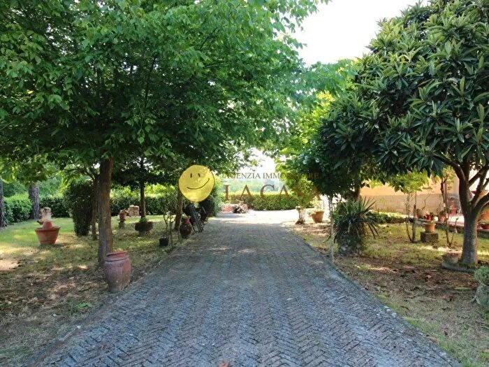 Appartamento quadrilocale in vendita in Reggello