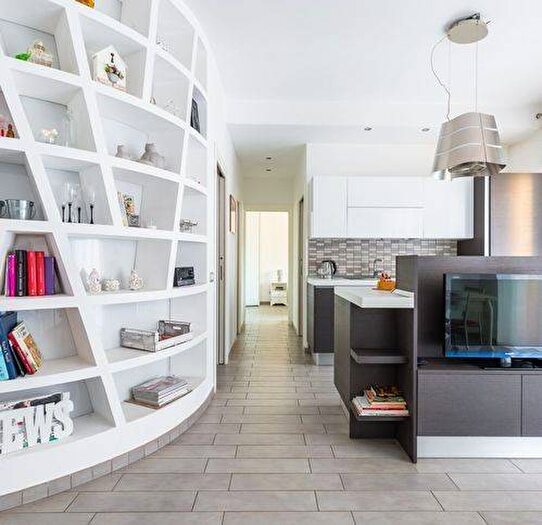 Appartamento trilocale in affitto in Via Salve DEsposito, Capodichino, Napoli