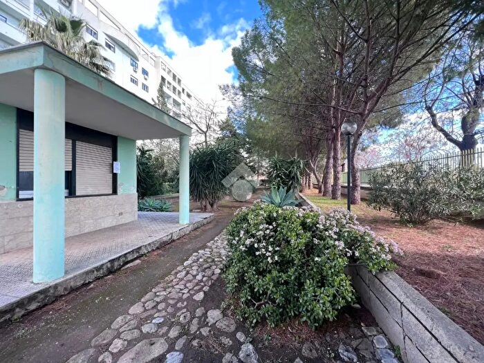 Appartamento con 5 locali in vendita in Via Padre Massimiliano Kolbe, Palermo
