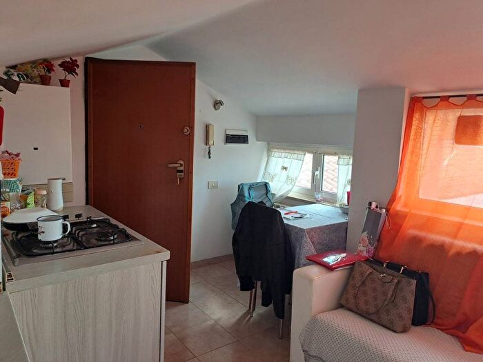 Appartamento monolocale in affitto in Via dei Bastioni, Semicentro, Velletri