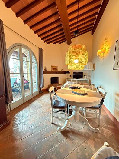 Appartamento trilocale in vendita in Chianni