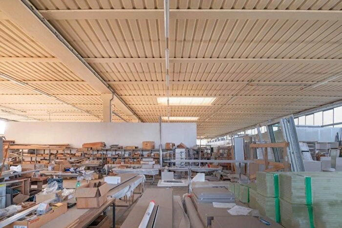 Casa con 5 locali in vendita in Via di Mezzo Calcinaia, Calcinaia