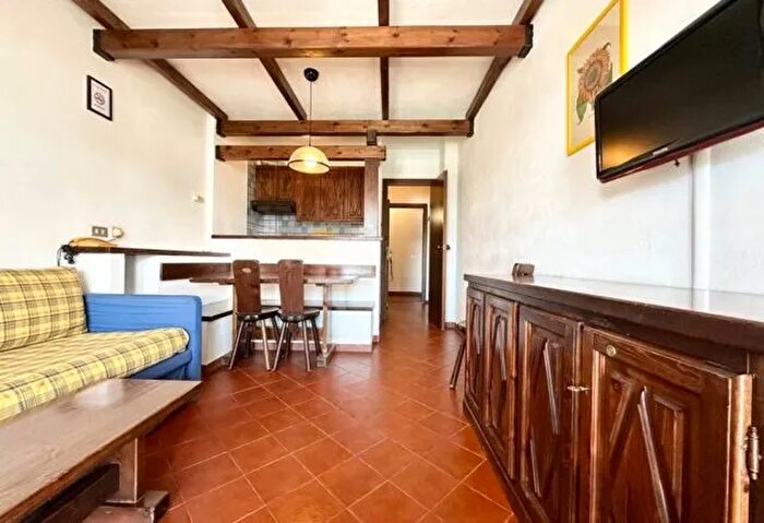 Appartamento trilocale in vendita in Via Monterotta, Sestriere