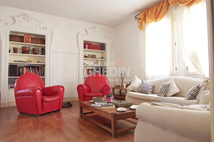 Appartamento con 6 locali in vendita in Villorba