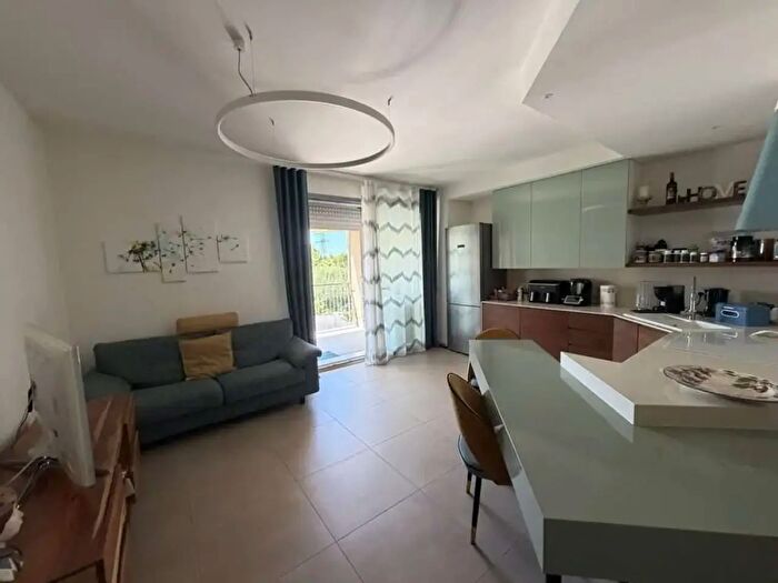 Appartamento trilocale in vendita in Via di Novoli, Firenze