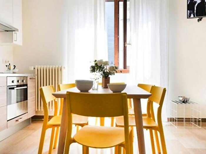 Appartamento trilocale in affitto in Via Alberto Mari, Amendola Buonarroti, Milano