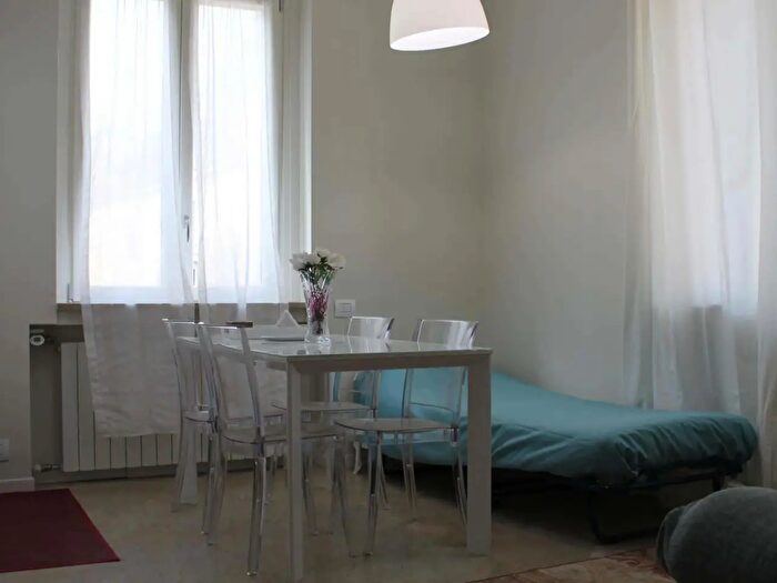 Appartamento monolocale in affitto in Via Nino Bixio, Milano