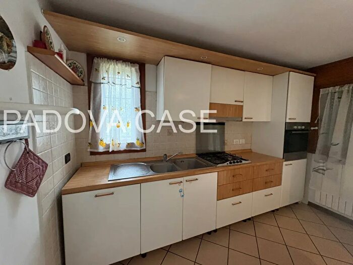 Casa quadrilocale in vendita in Via Carpane, Vigonza