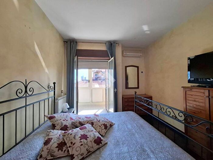 Appartamento monolocale in affitto in Via Litteri, Centro, Aci Castello