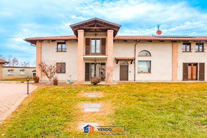 Casa quadrilocale in vendita in Via San Ciriaco, Genola