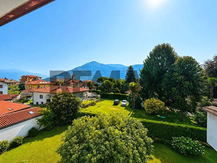 Appartamento quadrilocale in vendita in Cannobio