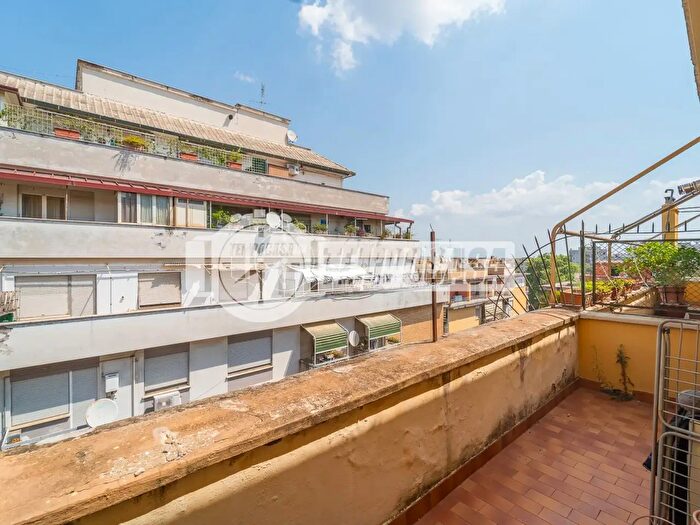 Appartamento bilocale in vendita in Roma