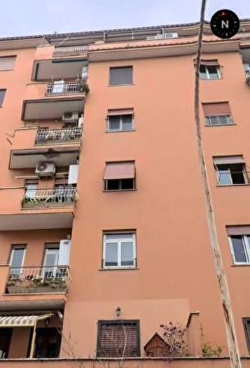 Appartamento quadrilocale in vendita in Via Giulio Rocco, Roma