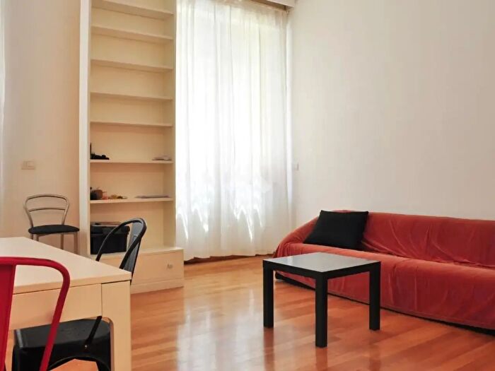 Appartamento bilocale in vendita in Via Eustachio Manfredi, Roma
