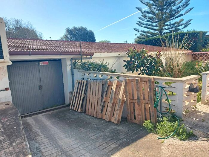 Casa quadrilocale in vendita in Via Azalee Leporano Taranto, Leporano