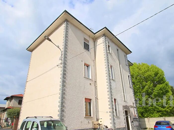 Appartamento bilocale in vendita in Via Turati, Olgiate Olona