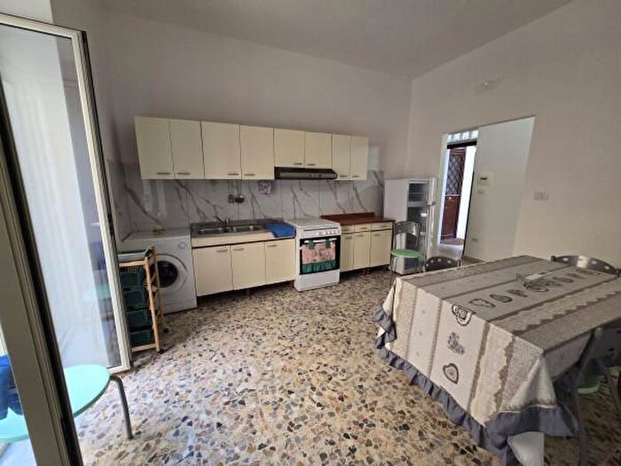 Appartamento bilocale in affitto in Via Plinio Il Vecchio, Bacoli