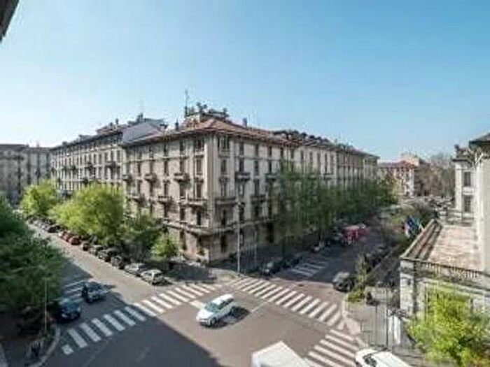 Appartamento bilocale in affitto in Via Francesco Londonio, Paolo Sarpi, Milano
