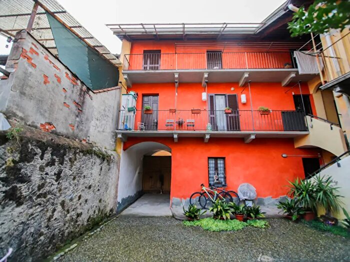 Casa quadrilocale in vendita in Via Matteotti, Valperga