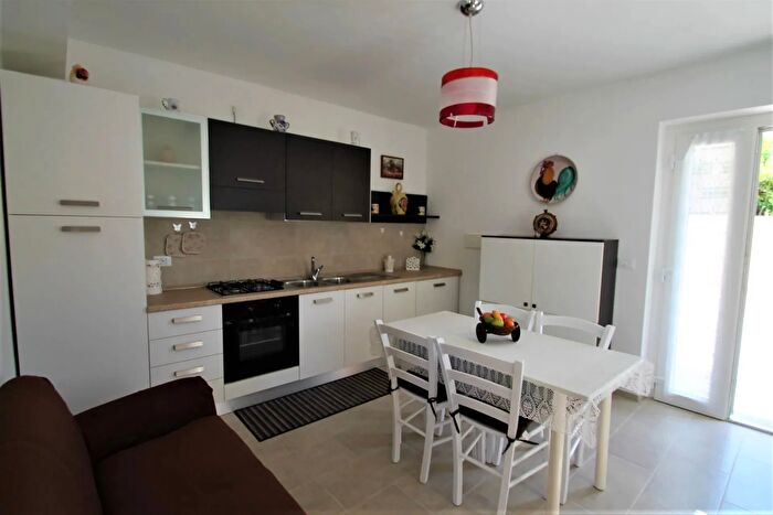 Casa trilocale in affitto in Loano