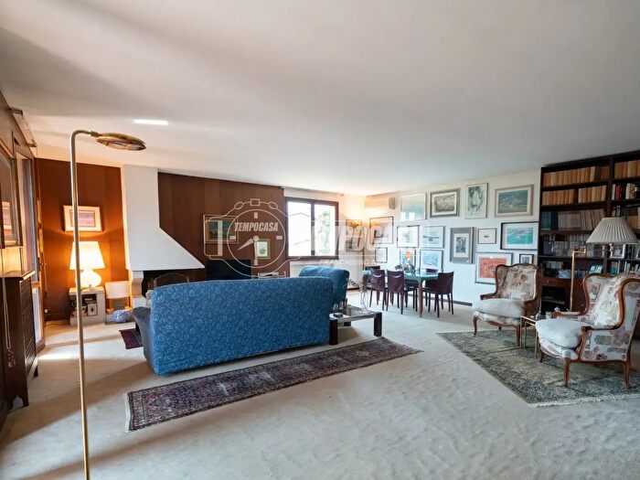Casa con 8 locali in vendita in Selvazzano Dentro