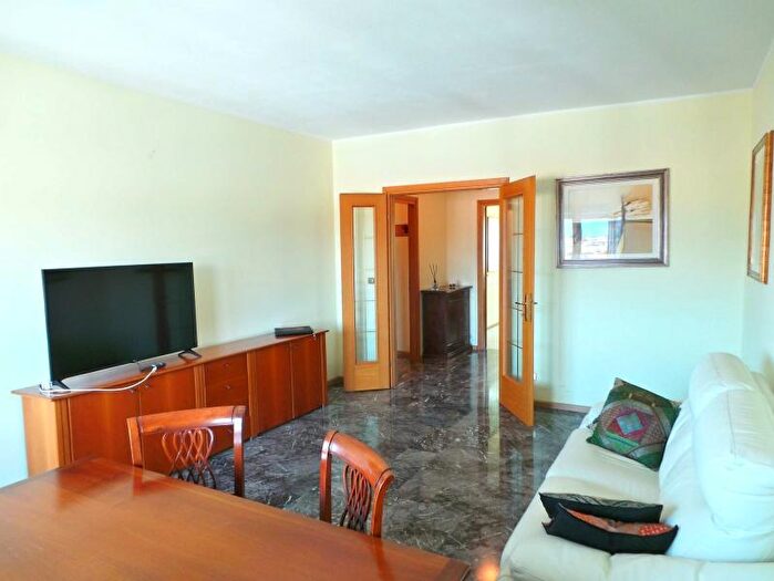 Appartamento con 5 locali in vendita in Via Monte Grappa, Udine