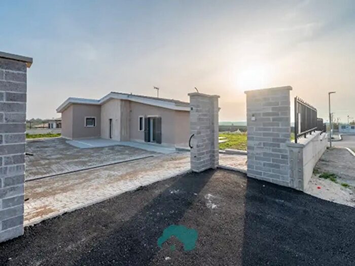 Casa quadrilocale in vendita in Via del Divino Amore, Marino