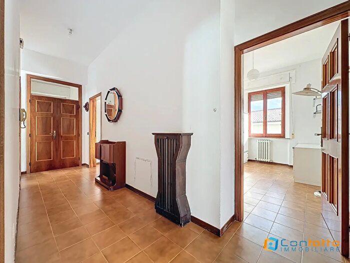 Appartamento quadrilocale in vendita in Via Guglielmo Marconi, Montefiore DellAso