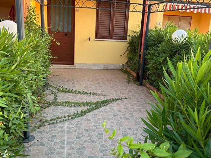 Casa trilocale in affitto in Villaggio Carioca, Centro, Botricello