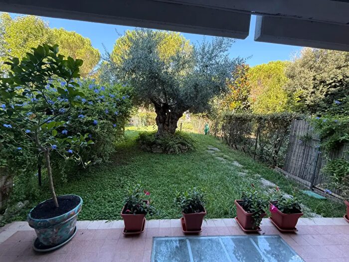 Casa con 5 locali in vendita in Via Etiopia, Grosseto