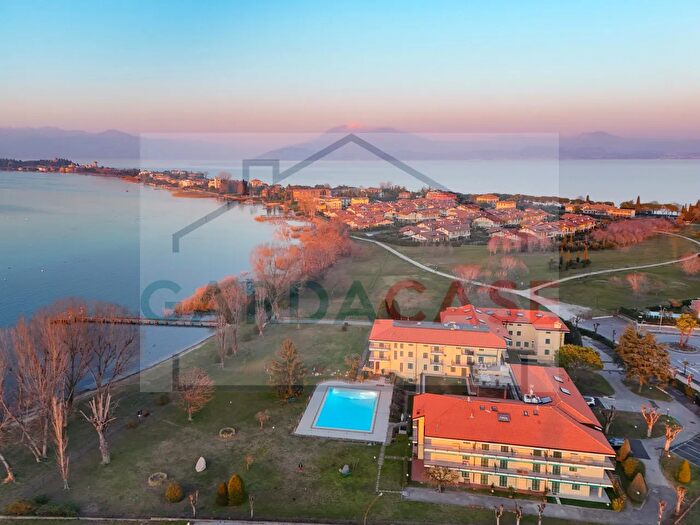 Appartamento monolocale in vendita in Via Salvo dAcquisto, Sirmione