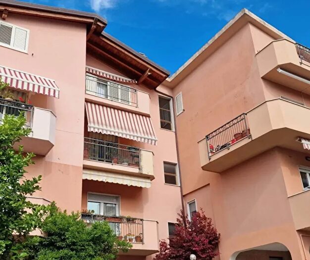 Appartamento quadrilocale in vendita in Via Dandolo, Montesilvano