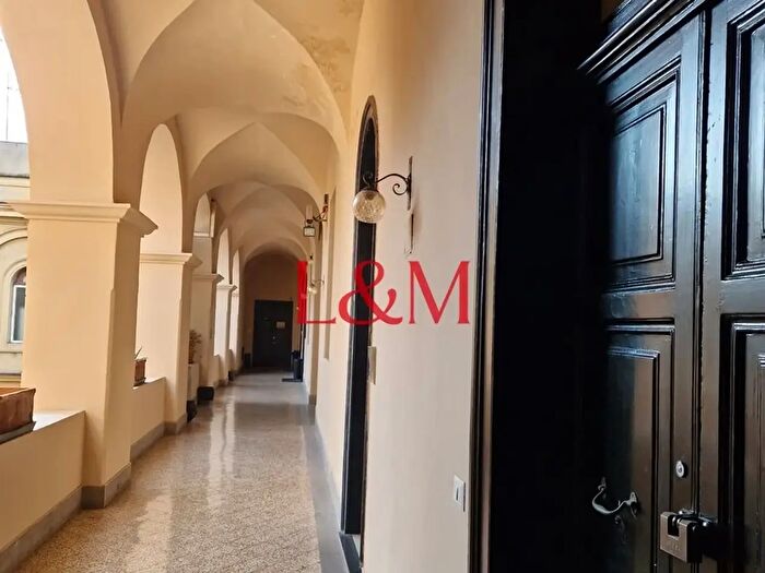 Appartamento quadrilocale in affitto in Via Appia Nuova, Roma