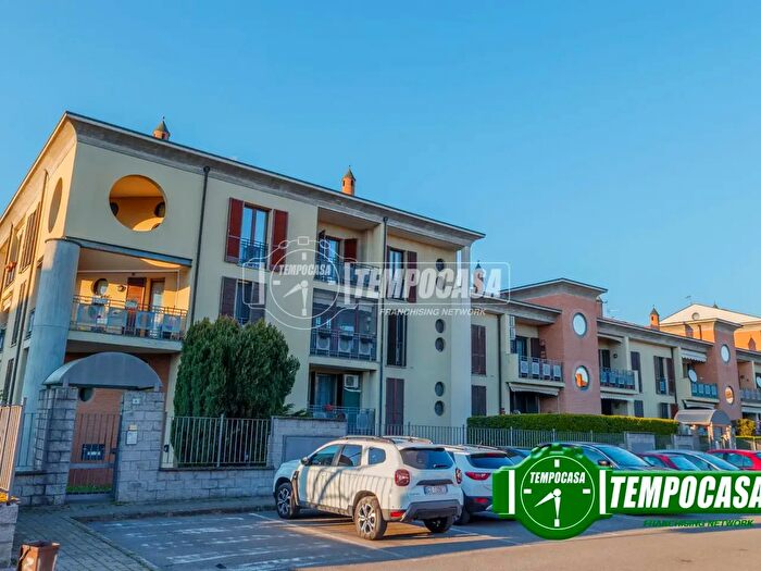 Appartamento trilocale in vendita in Via Pasolini, Siziano