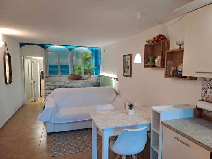 Appartamento monolocale in affitto in Strada per Gaggio, Domaso