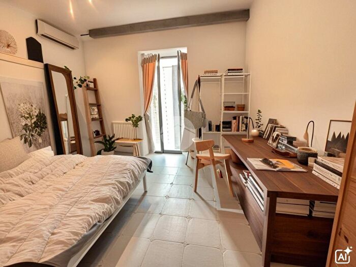 Appartamento bilocale in vendita in Via Buonconvento, Roma