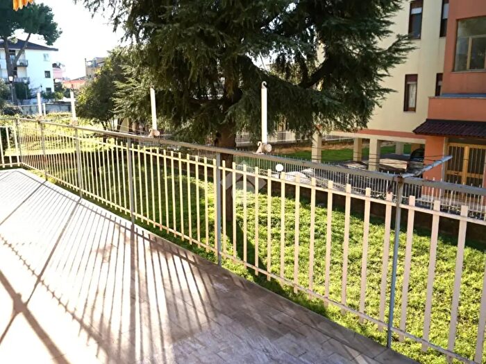 Appartamento con 5 locali in vendita in Via Domenico Parisi, Bellizzi