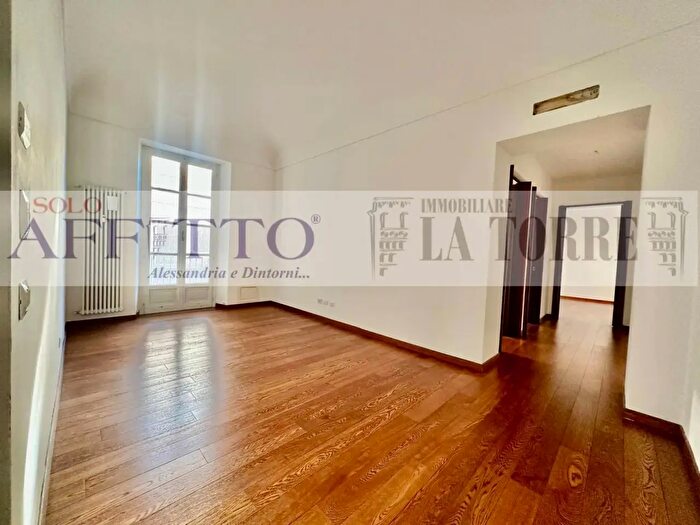 Appartamento trilocale in affitto in Alessandria