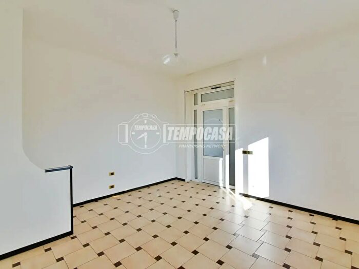 Appartamento trilocale in vendita in Via Giacomo Matteotti, Ponte Lambro