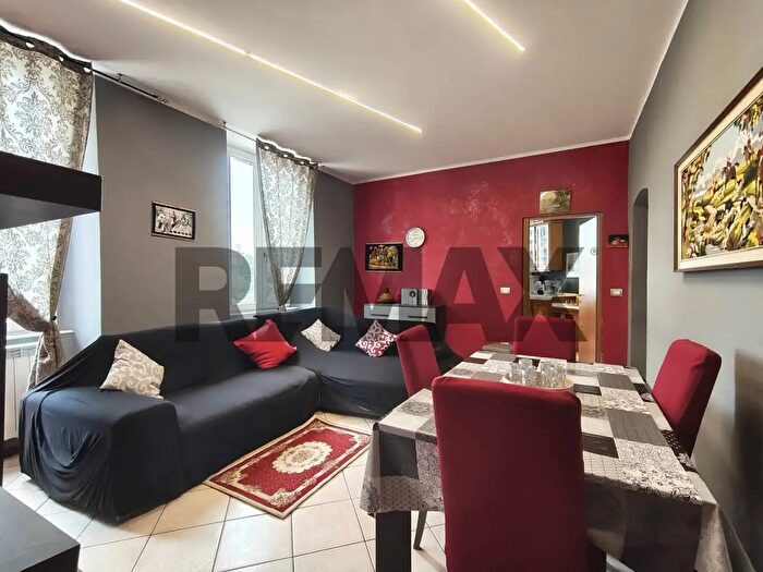 Appartamento con 6 locali in vendita in Villa D'Alme'