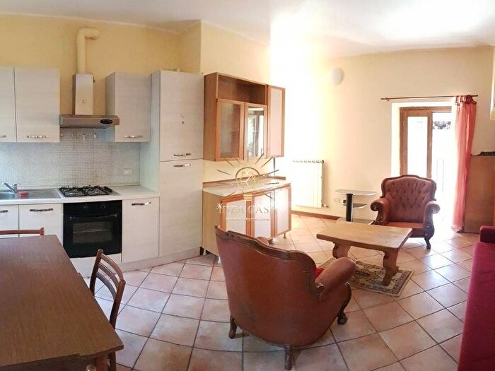 Appartamento monolocale in affitto in Maressoletto, Centro, Missaglia