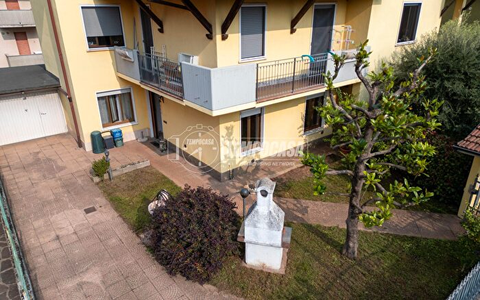 Casa quadrilocale in vendita in Dalmine