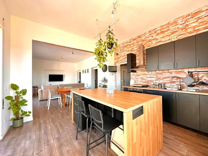 Appartamento quadrilocale in vendita in Via Giovanni Pascoli, Guidonia Montecelio