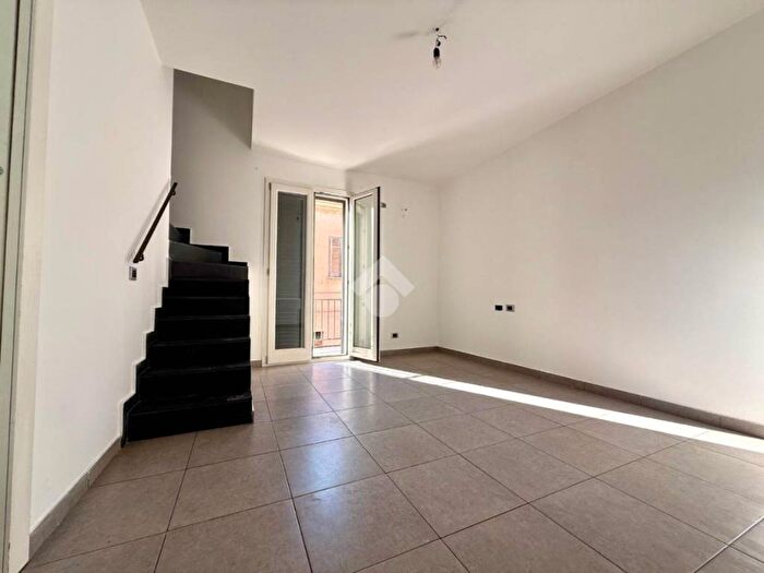 Appartamento trilocale in affitto in Corso dei Mille Croceverde, Ciaculli, Palermo