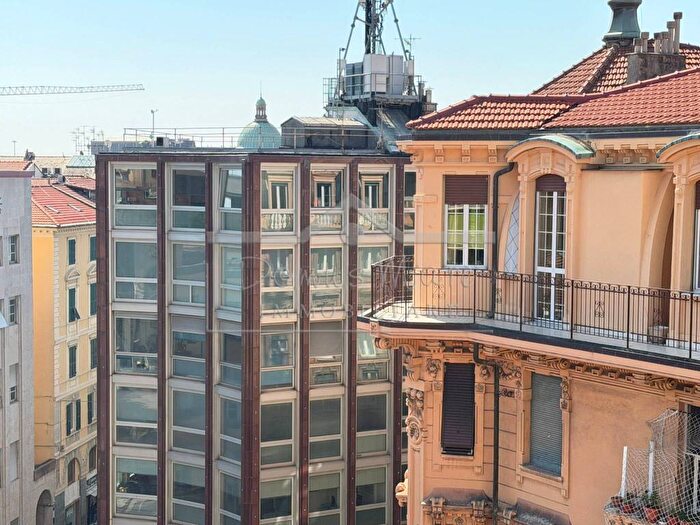 Appartamento bilocale in affitto in Corso Italia, Centro Storico, Savona