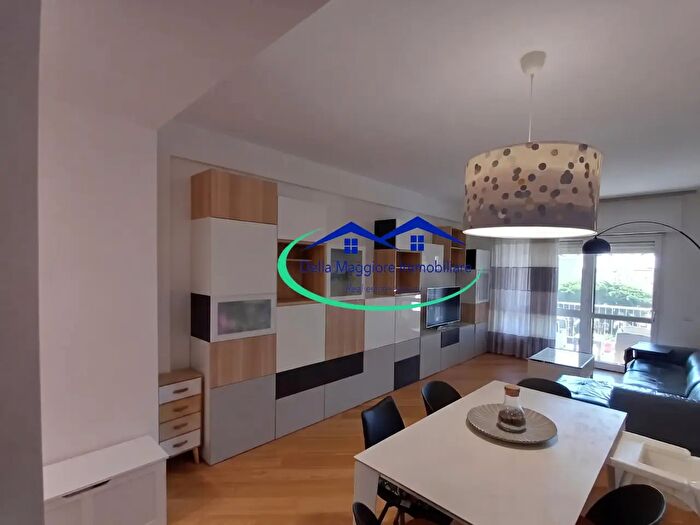 Appartamento con 5 locali in vendita in Livorno